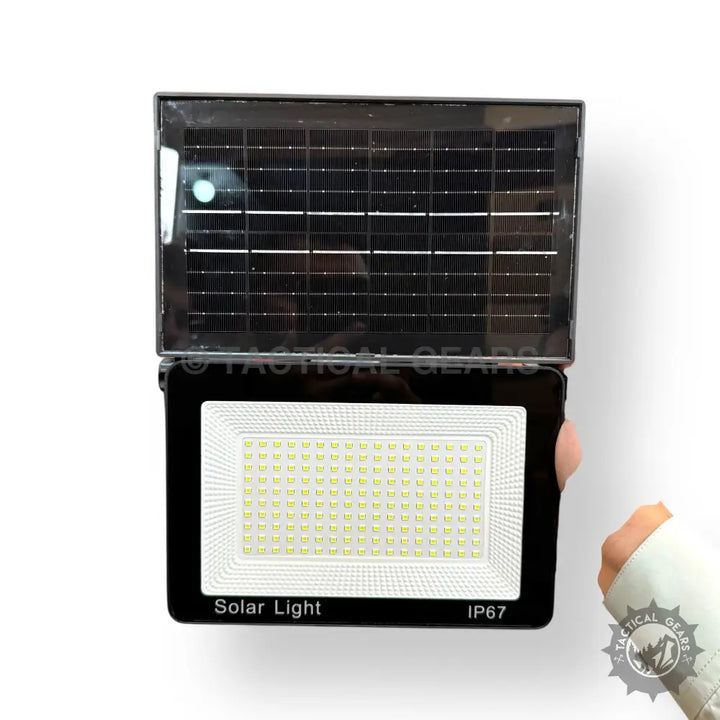Black solar-powered LED floodlight for solar charging wall with remote control