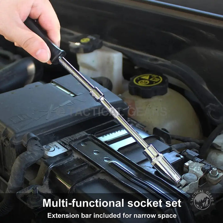 Multi-functional socket set with extension bar in plastic box for heavy duty car ratchet wrench tasks