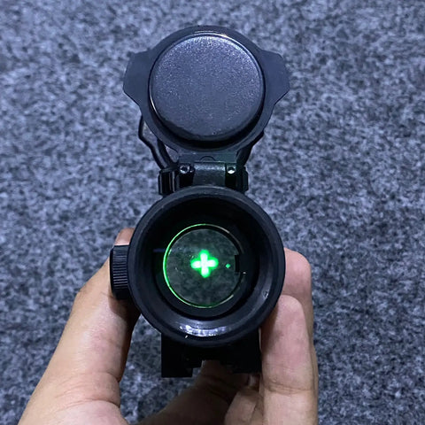 Black rifle scope with green illuminated crosshair reticle for 1x40 Red Dot Sight