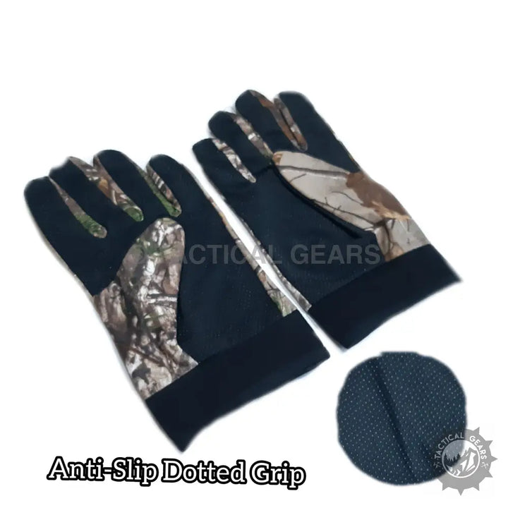 Pair of black and camouflage anti-slip dotted grip gloves for shooting gym and work