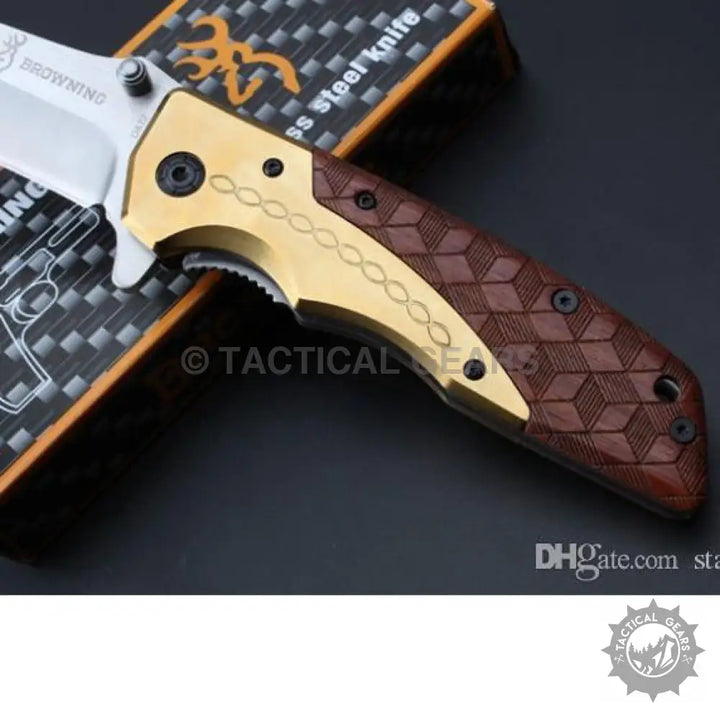 Browning DA77 titanium folding knife with diamond pattern handle