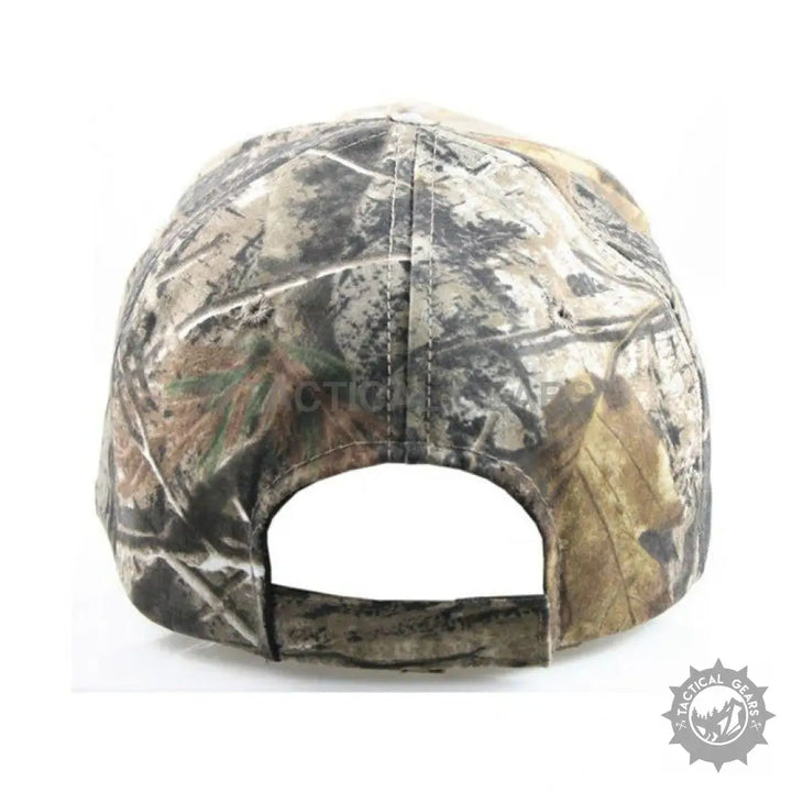 Camouflage P Cap with open back and visor, stylish camo baseball cap for outdoor wear