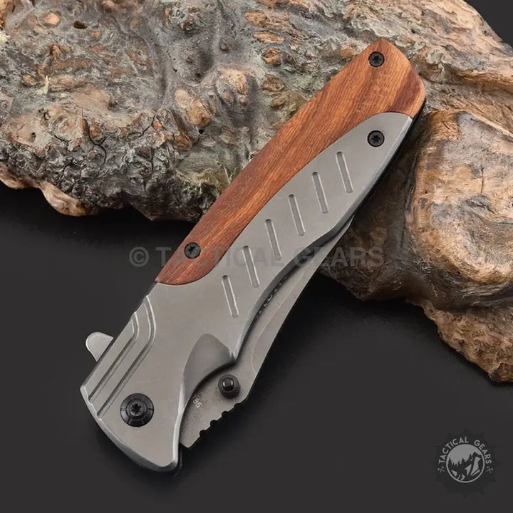 CHONGMING Wood Handle Pocket knife