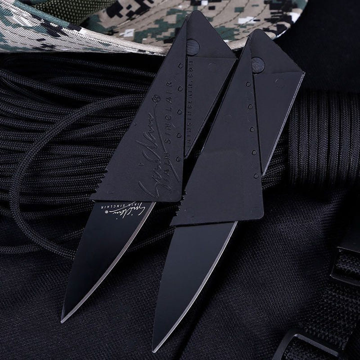 Credit card-sized folding knives with sharp blades for tactical use in black Garberiel Credit Card Knife