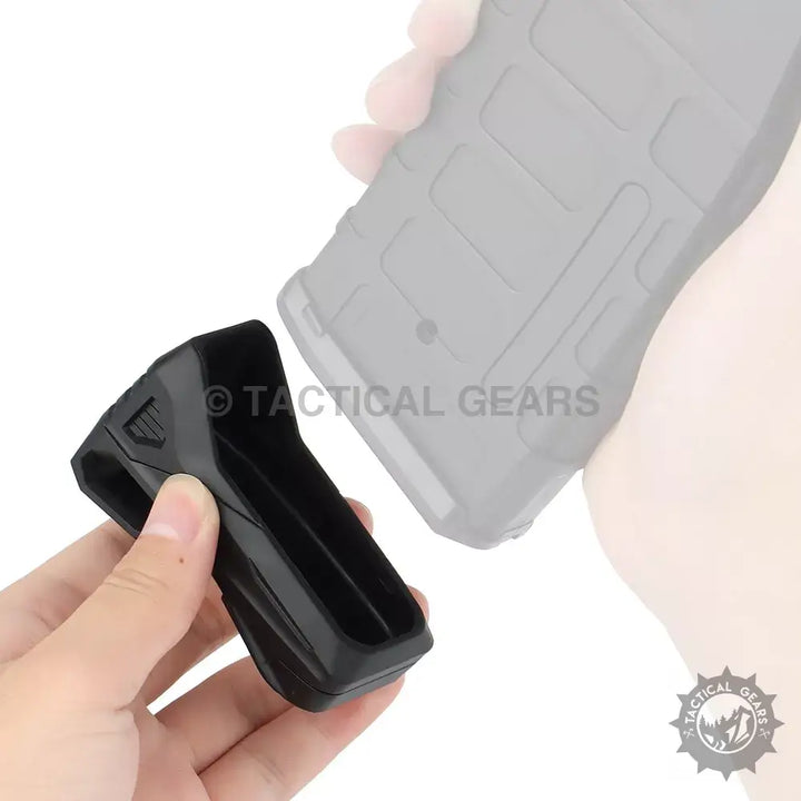 Black polymer magazine coupler for high capacity rifle magazines in a Multi-Functional Quick Pull Holster