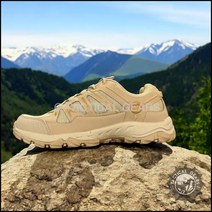 M6 Merlle hiking shoes