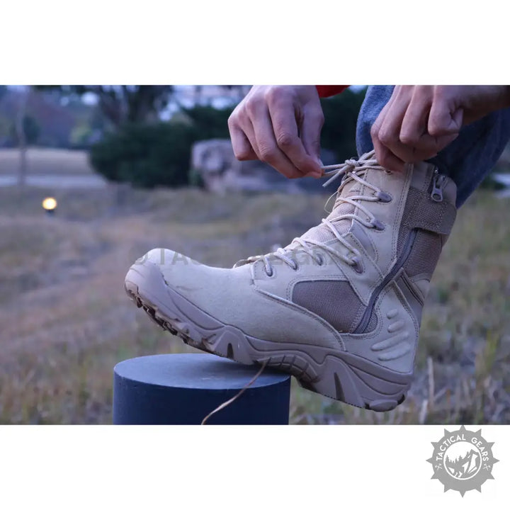 Person tying laces on Tactical Delta Military Shoes with side zipper in original quality