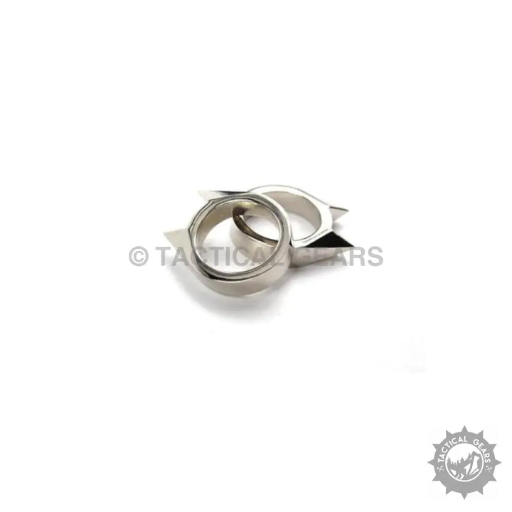 Shiny silver-colored self-defense rings with pointed edges, Ninja Kakute Ring pack