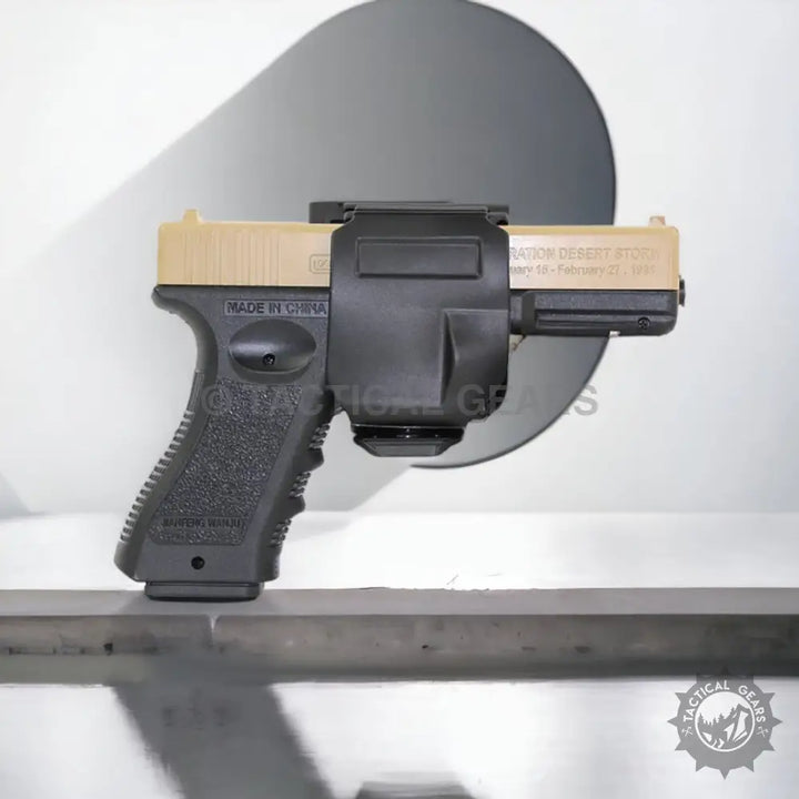 Tactical belt holster for Glock 17 22 23 with tan and black toy gun