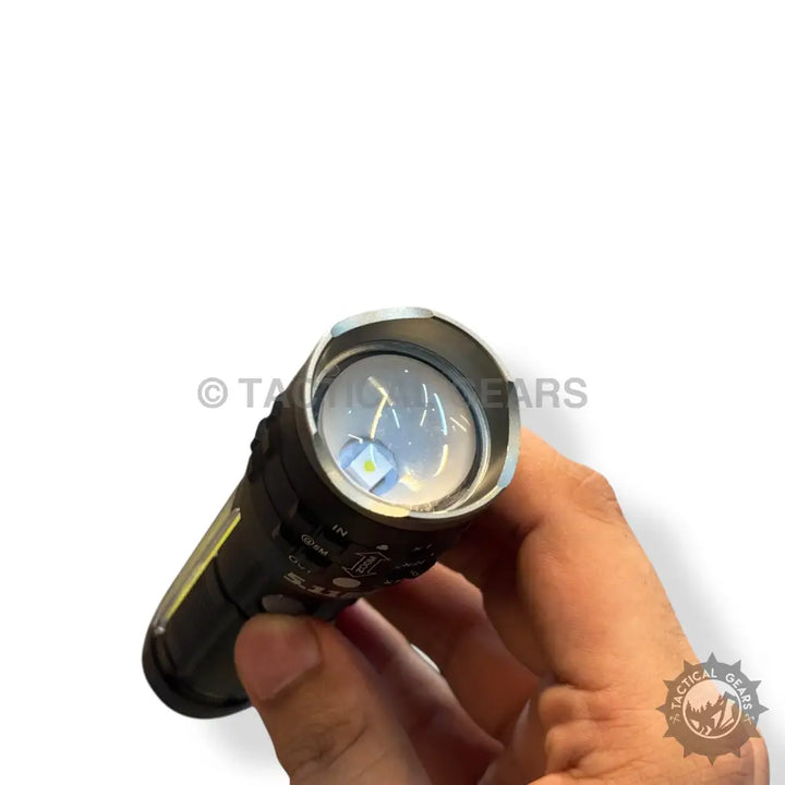 Black tactical pocket flashlight with adjustable zoom lens and 1km range for outdoor use