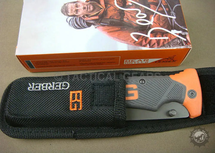 Gerber Bear 113 Rescue Outdoor Knife with 5cm blade and orange black handle sheath