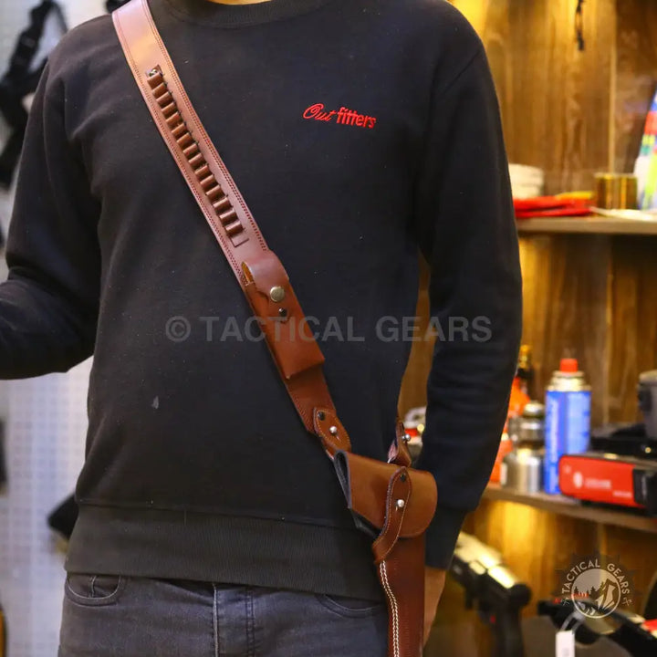 Leather bandolier with cartridge loops and holster for universal one-sided shoulder holster