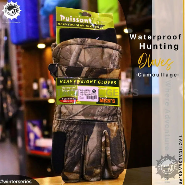 Camouflage waterproof gloves ideal for hunting and outdoor activities
