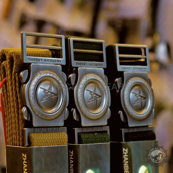 Zhanbeiku Operator Belt with three tactical belts featuring round metallic star buckles