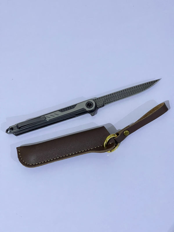 Thin Folding Knife With Sheath